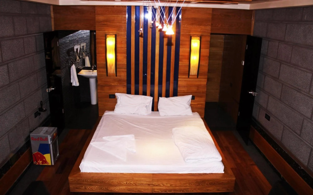 Baxos Hotel