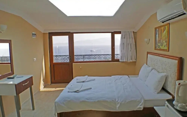 Assos Hotel