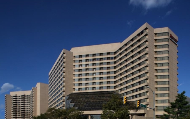 Отель Crystal Gateway Marriott США, Арлингтон - отзывы, цены и фото номеров - забронировать отель Crystal Gateway Marriott онлайн вид на фасад