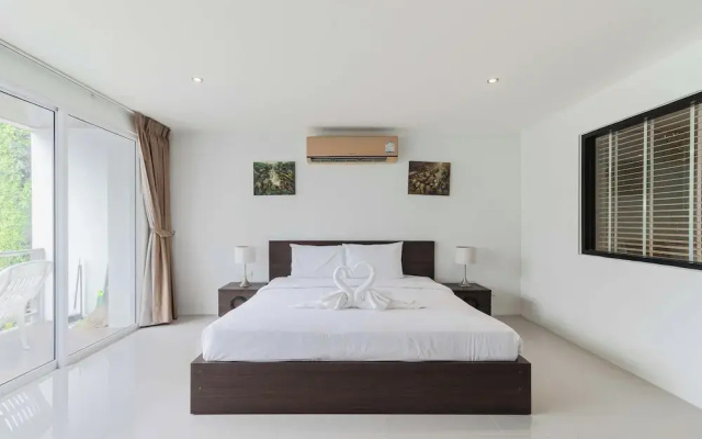 1BR Bathtub Near Beach Prime Spot C229