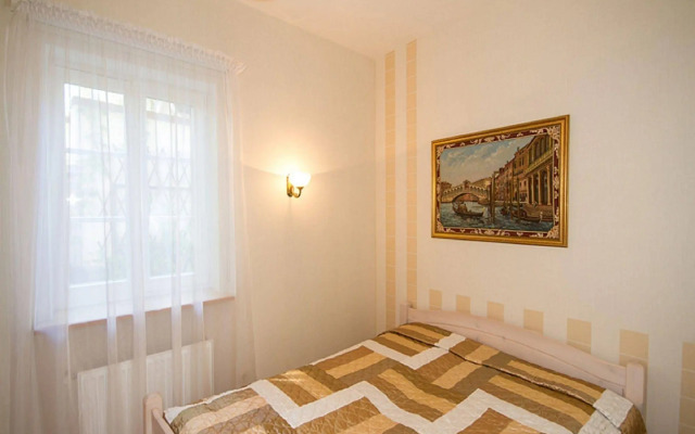 Aparte Lux