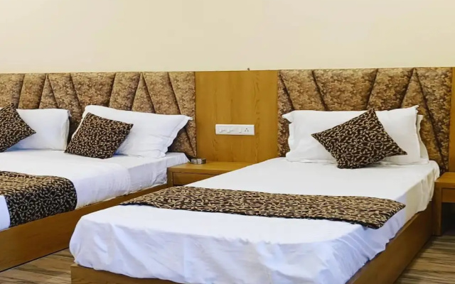 Hotel Fun Park Sanand
