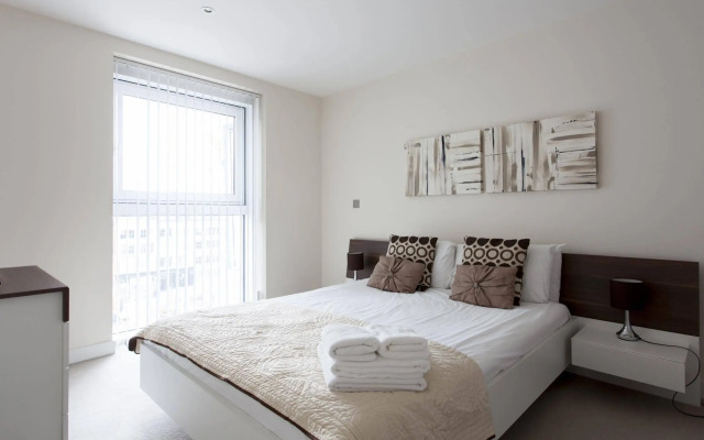 Bezier Apartments (No Front Desk Need To Contact Property 5 Days In Advance)