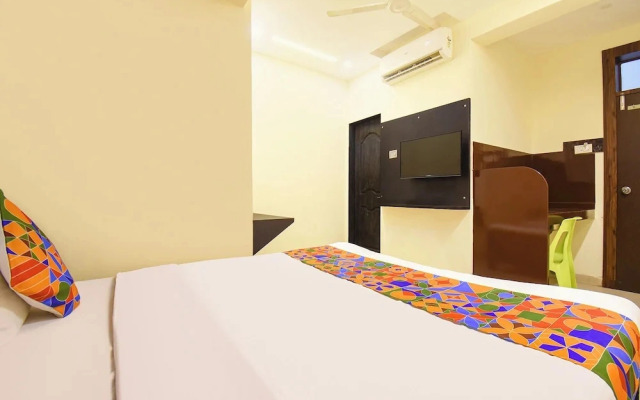 Fabhotel Galaxy Koregaon Park
