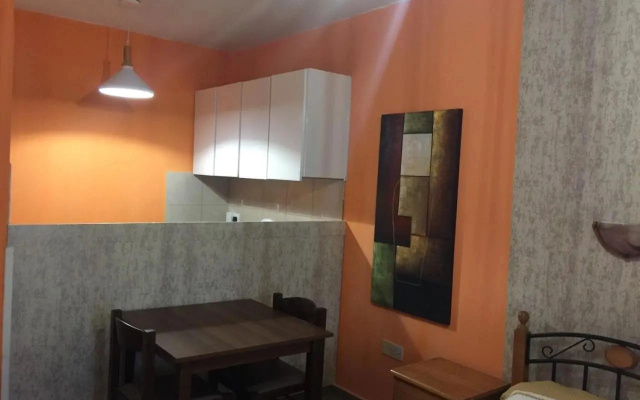 Pomelo Apartments