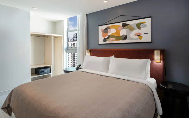 Atwell Suites Miami Brickell by IHG