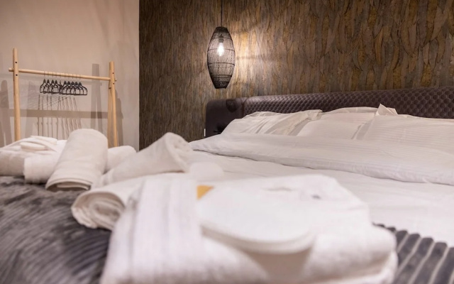 Trikala Mall Suites !