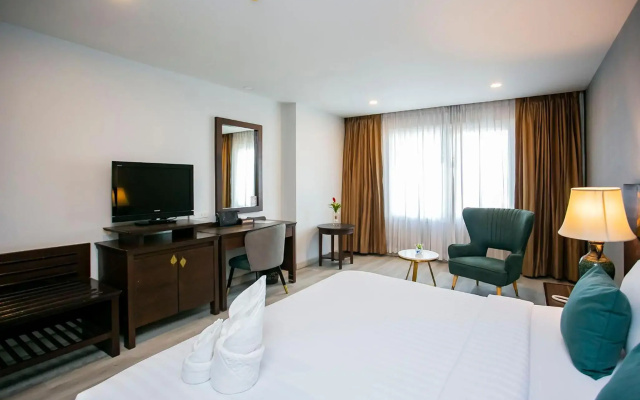 Empress Pattaya Hotel