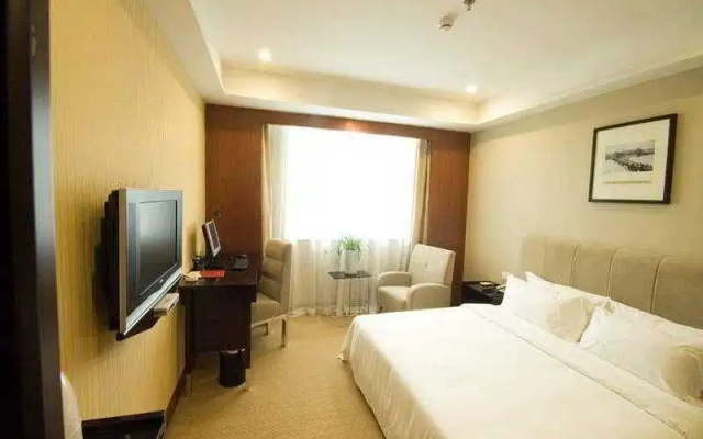 Yijia Business Inn