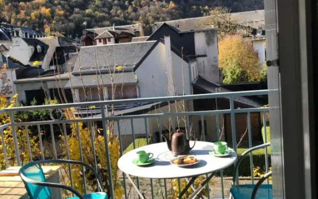 Les Jardins du Casino T2 bis- 4 personnes-Tarif cures