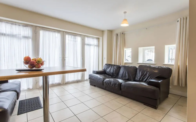 Drumcondra Station Lodge