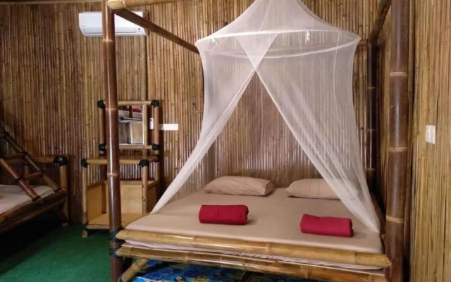 Tadom Hill Resorts