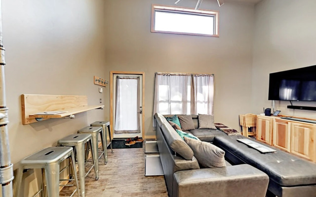 Matterhorn Unit #10 - 2 Br Condo