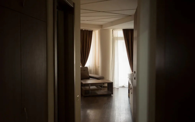 All Seasons ApartHotel on Freedom Square