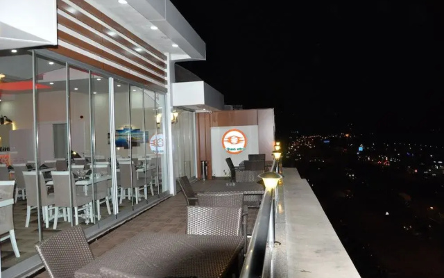 Cihan Otel