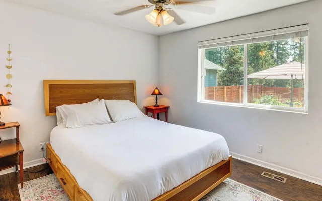 Close to Everything! Quiet Retreat in Bend