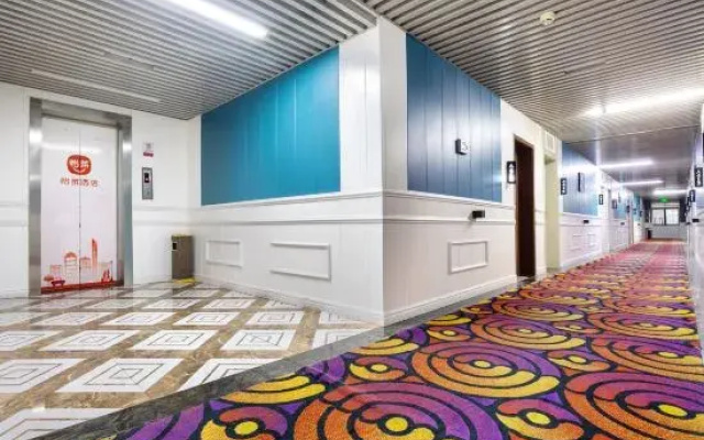 Zhongmou Jiju |  Detached High-rise Riverview Chinese Tea Aesthetic Hotel (Zhengzhou Fantawild)