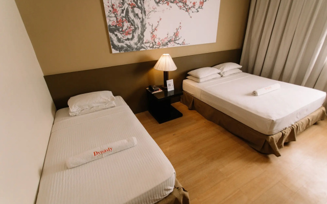 Dynasty Tourist Inn