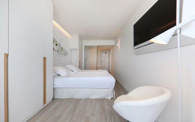 Отель Iberostar Bahía de Palma - Adults Only
