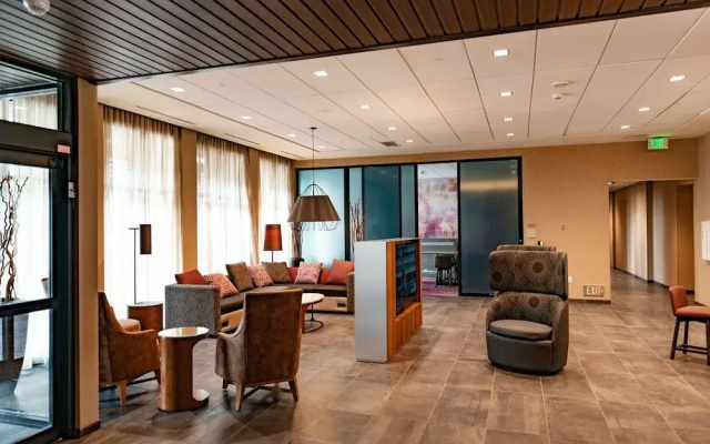 Courtyard Omaha East/Council Bluffs