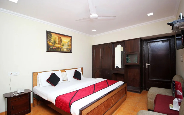 OYO 4883 Duke Hotel