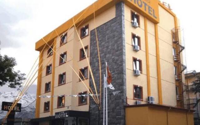 Kayzer Hotel вид на фасад