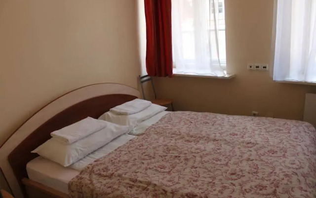 Dome Pearl Hostel