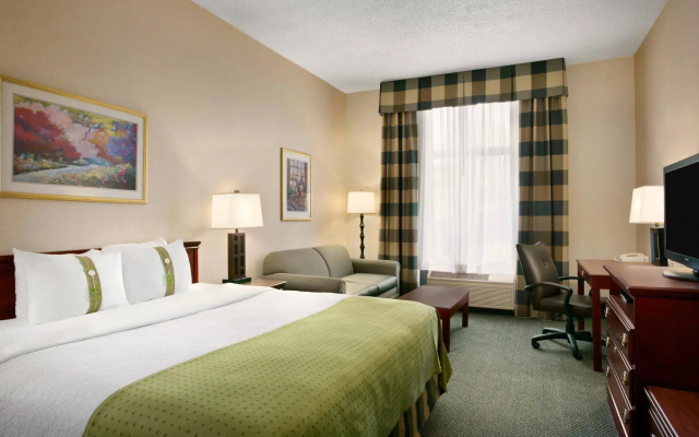 Aviator Hotel & Suites, Best Western Signature Collection