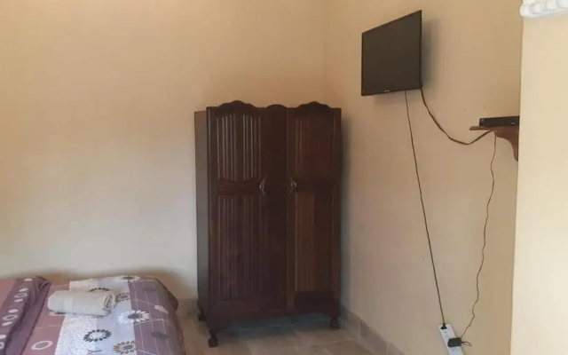 Karl Heyne Guesthouse - Spacious Double Room