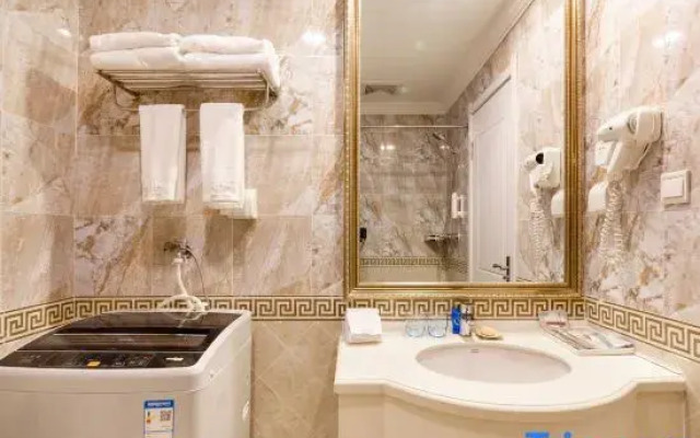 Ban'ge Diqiu Zhihui Hotel(Shenyang Olympic Sports Wanda Store)