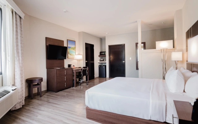 Comfort Inn & Suites Tobago