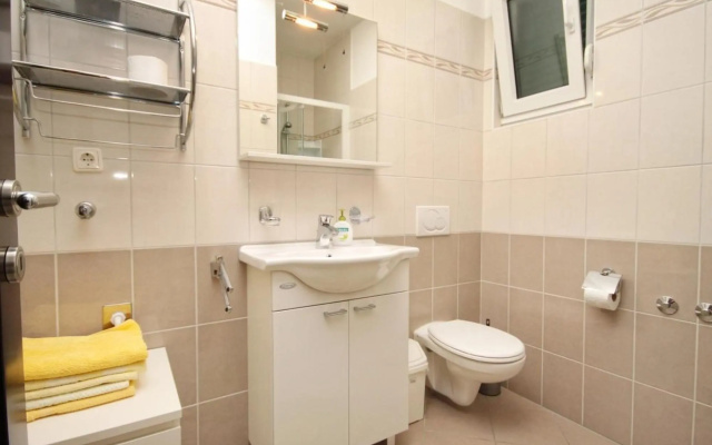 Eddie - great location & comfor - A3(4+1)
