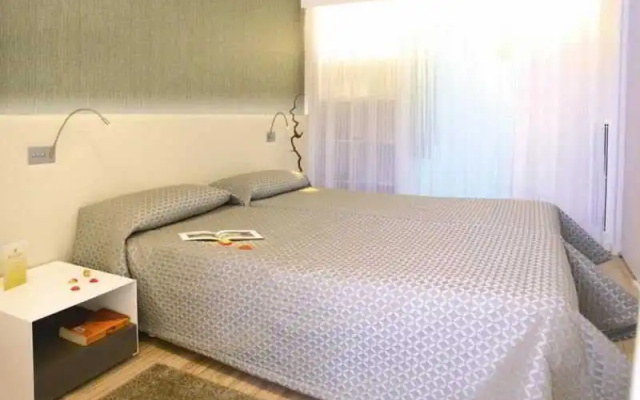 Hoposa Illa D''Or Club Apts