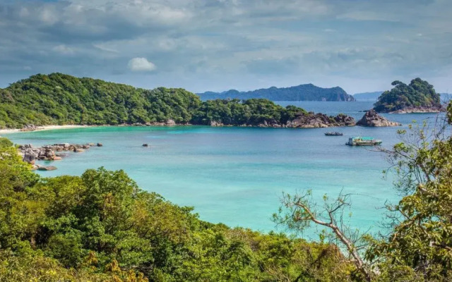 Boulder Bay Eco Resort - Nga Khin Nyo Gyee Island