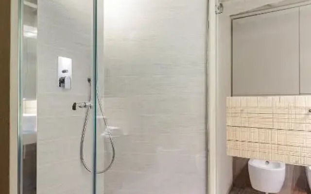 Casa Reds, THE SMART LUCCA APARTMENT SUITE inside the Walls
