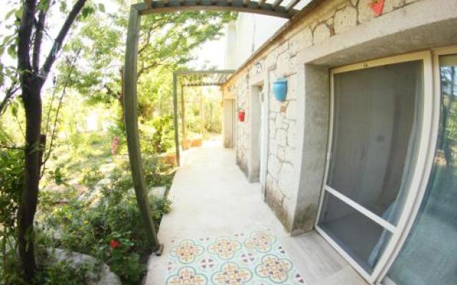 Ergin Pansiyon Турция, Карабурун - отзывы, цены и фото номеров - забронировать отель Ergin Pansiyon онлайн вид на фасад