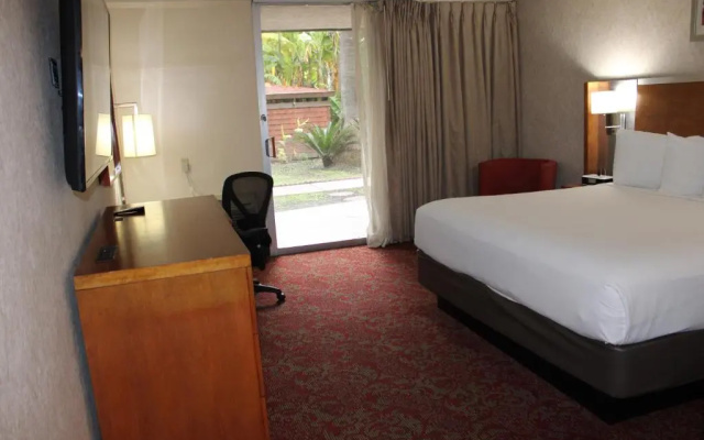 SureStay by Best Western Bakersfield Central