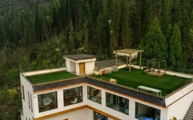 Hidden Reading·Fengyu Scenic Resort (Wanfenglin)