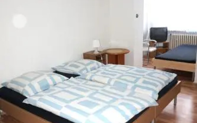 Artus Hotel