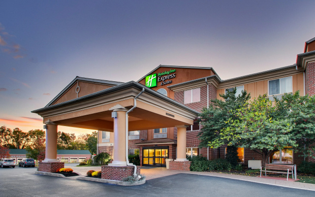 Holiday Inn Express Hotel & Suites Lancaster-Lititz by IHG