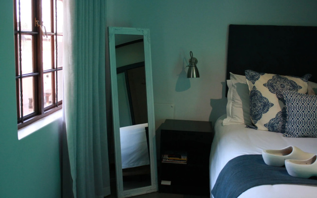 Yalla Yalla Boutique Hotel