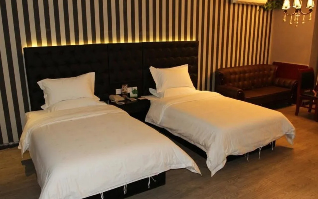 Shangqiu FX Hotel