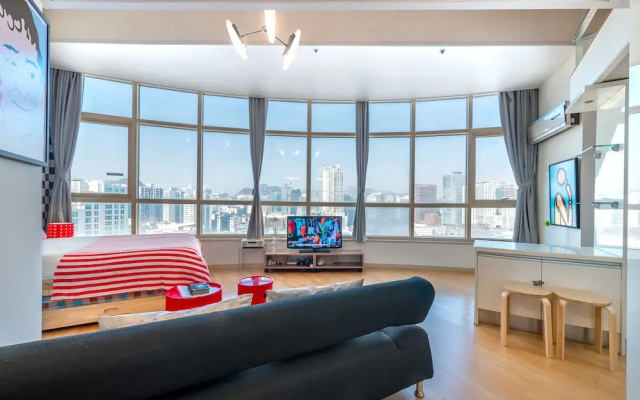 J Loft Seoul Station