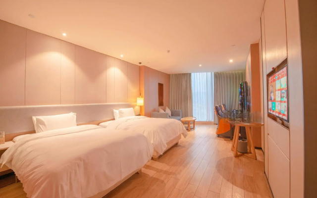 Bojue Shijia Hotel