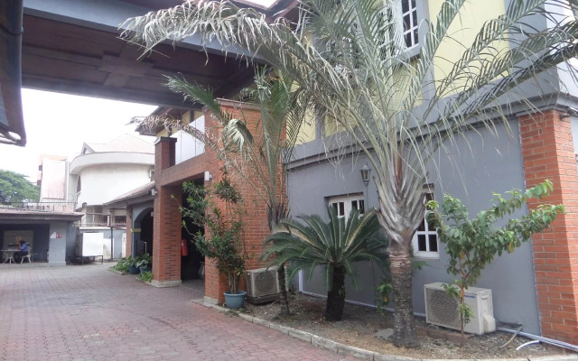 The Real Legacy Hotel