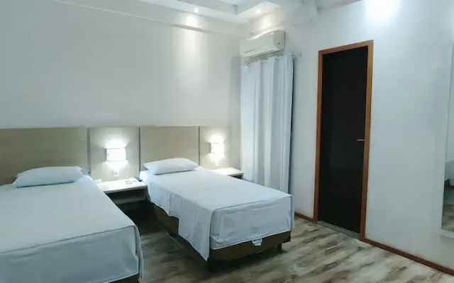 Italian Hotel