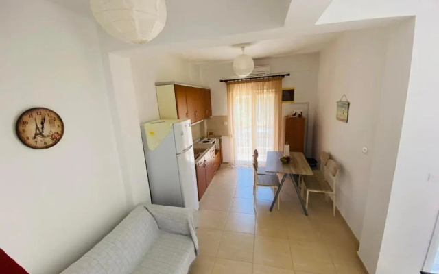 Chrisa's Guest House