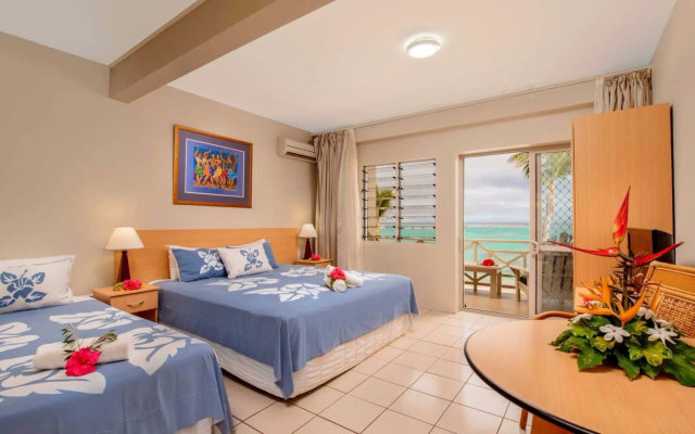 Moana Sands Beachfront Hotel