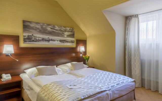 Pytloun Kampa Garden Hotel Prague