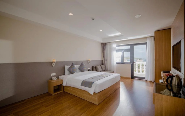 Orbit Hotel Nha Trang